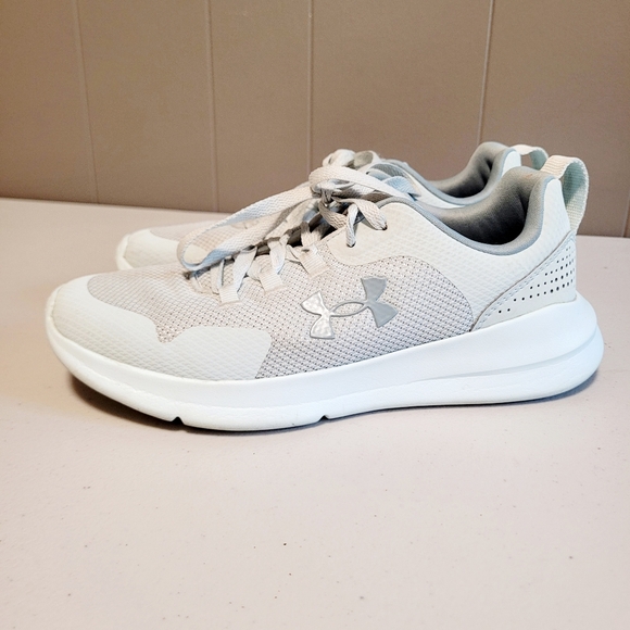 Under Armour Womens Essential 3022955-104 Mint Green  Running Shoes  US Size 8 - Picture 1 of 8